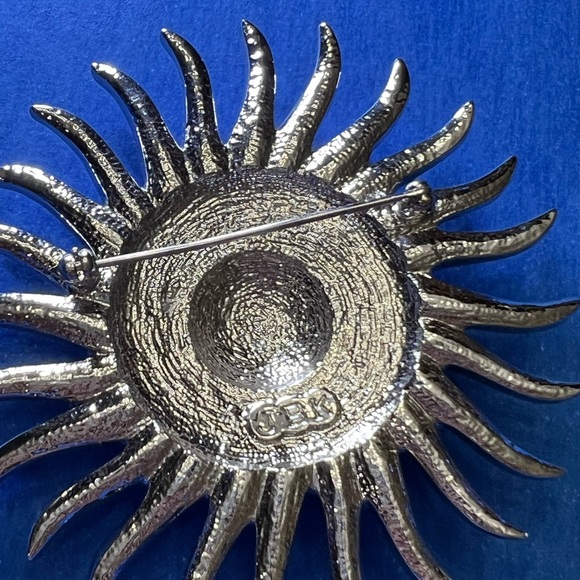 Camrose Kross JBK Jacqueline Kennedy Sunburst Starburst Rhinestone Brooch Pin - Picture 3 of 7